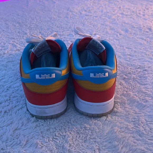 Fruity pebble x Lebron Nike dunks - Picture 2 of 4